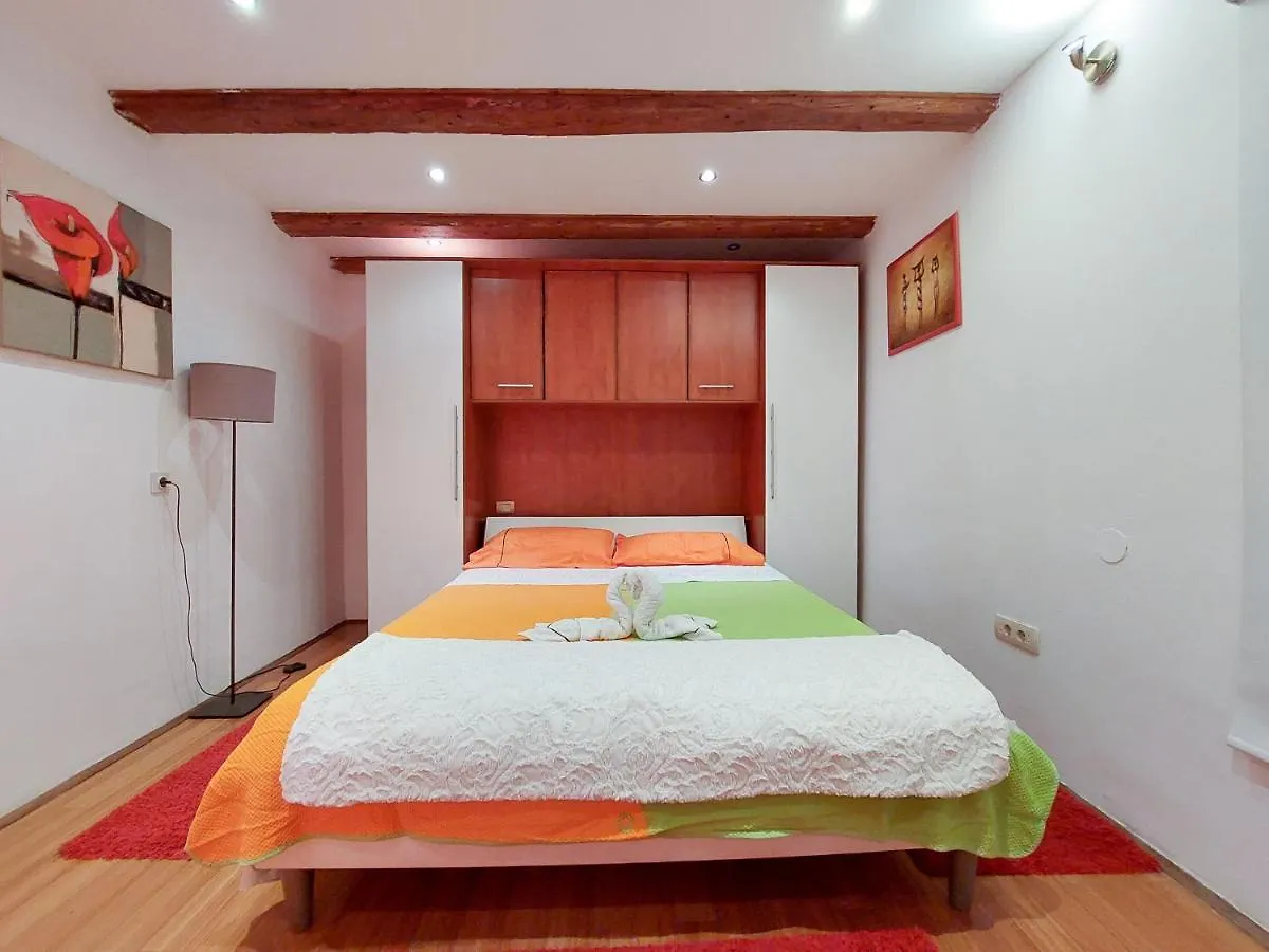 Apartments Ineska Dramalj